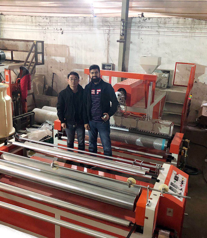 LSPE1500型緩沖復合PE氣泡膜機 全自動高速氣墊膜機 氣泡膜機器01