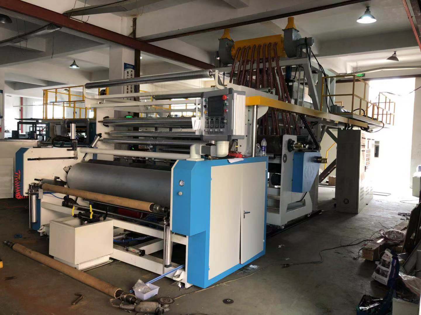 纏繞膜機(jī) (13)