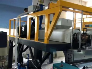 溫州纏繞膜機專業(yè)制造商利盛機械